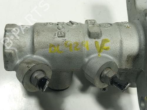 Brake master cylinder MASERATI LEVANTE SUV (M161) 3.0 S Q4 | BP17335072M77 