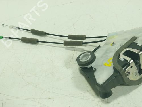 Used Front left lock TOYOTA YARIS CROSS (MXP_) 1.5 Hybrid (MXPJ11) (131 hp) 31968720