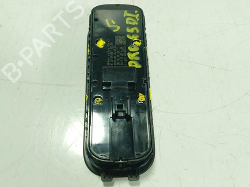 Left front window switch MERCEDES-BENZ CLA Shooting Brake (X118) CLA 200 (118.687) | BP28287936I27 - Image 2