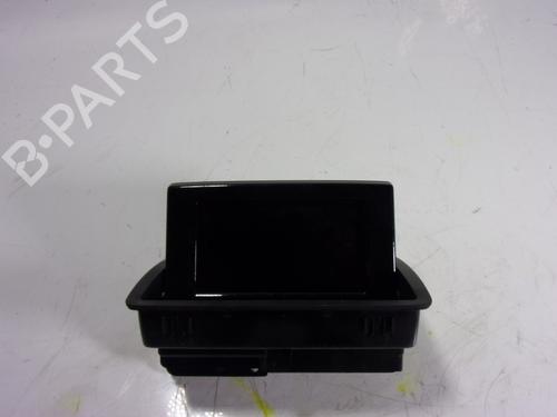 Used Display monitor AUDI Q3 (8UB, 8UG) [2011-2020]  10289225