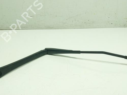 front-windshield-wiper-arm-bmw-2-active-tourer-u06-2021-27362046 main image