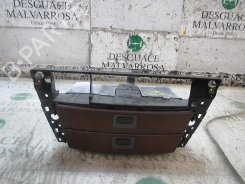 Used Glove box Glove box BMW 7 (E65, E66, E67) 730 d (218 hp) 3841981 3841981