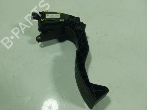 Used Pedal Pedal SMART FORFOUR Hatchback (453) electric drive (453.091) (82 hp) 16876549 16876549