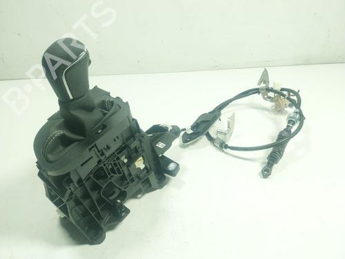 Used Gear lever TOYOTA COROLLA Liftback (_E11_) [1997-2002]  19133909