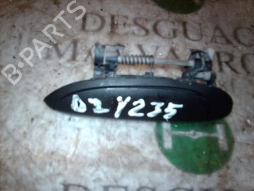 Used Front left exterior door handle RENAULT MEGANE I Classic (LA0/1_) [1996-2008]  3740182