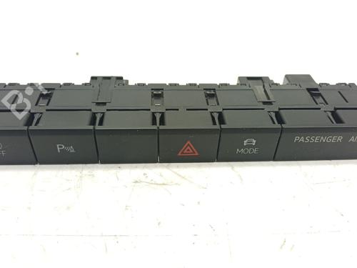 switch-vw-t-cross-c11-d31-2018-33954358 main image