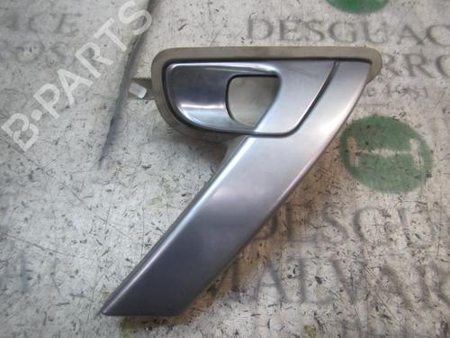 Used Rear left interior door handle NISSAN PRIMERA Hatchback (P12) 2.2 Di (126 hp) 3845513