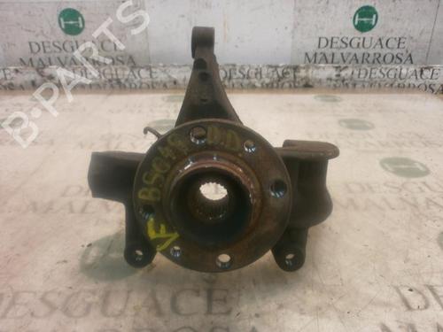 Used Right front steering knuckle RENAULT SCÉNIC II (JM0/1_) 1.9 dCi (JM0G, JM12, JM1G, JM2C) (120 hp) 3802789