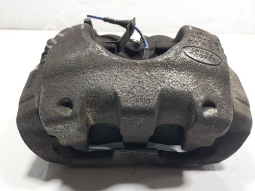 Used Left front brake caliper Left front brake caliper LAND ROVER RANGE ROVER SPORT II (L494) 3.0 SDV6 4x4 (306 hp) 27921260 27921260
