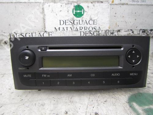 Used Radio Radio FIAT LINEA (323_, 110_) 1.3 D Multijet (323AXB11, 323AXB1A) (90 hp) 3824387 3824387
