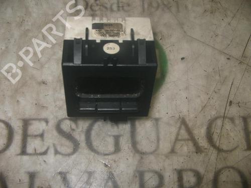 Used Switch Switch RENAULT MEGANE I (BA0/1_) [1995-2004] 3747389 3747389