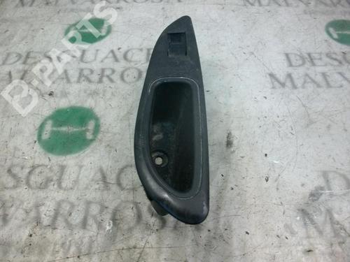 right-rear-window-switch-nissan-primera-p12-22-dci-2002-3760913 main image