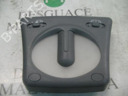 Used Interior roof light Interior roof light FIAT BRAVA (182_) 1.9 TD 75 S (182.BF) (75 hp) 7413023 7413023