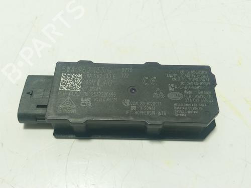 Elektronisk modul SEAT LEON Sportstourer (KL8, KLD) 1.5 eTSI (150 hp) 30382874