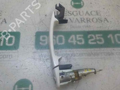 front-left-exterior-door-handle-seat-leon-1p1-2005-2006-2007-2008-2009-2010-2011-2012-2013-5208893 main image