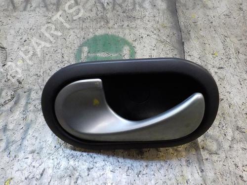 Used Front left interior door handle Front left interior door handle RENAULT SCÉNIC II (JM0/1_) 1.5 dCi (JM02, JM13) (101 hp) 3856633 3856633