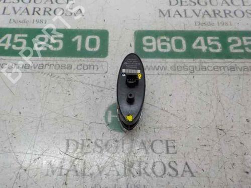 Right rear window switch MERCEDES-BENZ CLS (C219) CLS 320 CDI (219.322) | BP4469258I28 