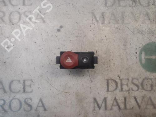 Used Warning switch Warning switch RENAULT MODUS / GRAND MODUS (F/JP0_) 1.5 dCi (FP0D, JP0D) (82 hp) 3808868 3808868