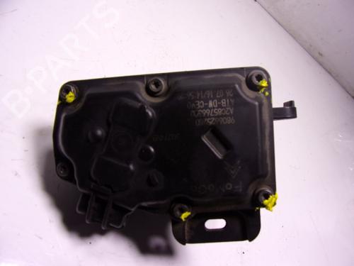 Throttle body FORD MONDEO V Turnier (CF)  | BP15725050M82 