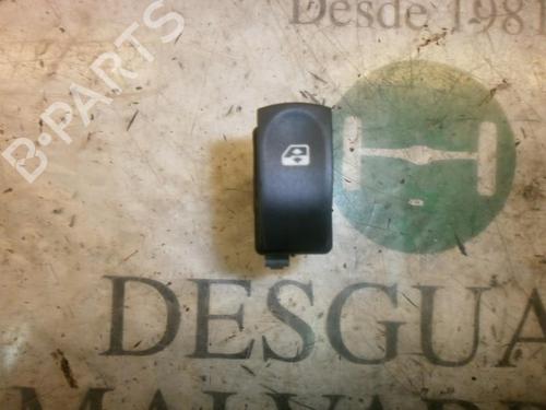 Used Right front window switch Right front window switch RENAULT CLIO III (BR0/1, CR0/1) [2005-2014] 3801557 3801557