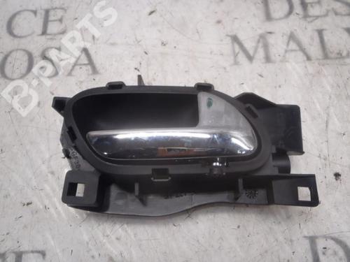 Used Front right interior door handle Front right interior door handle PEUGEOT 407 (6D_) 1.6 HDi 110 (6D9HZC, 6D9HYC) (109 hp) 3817330 3817330