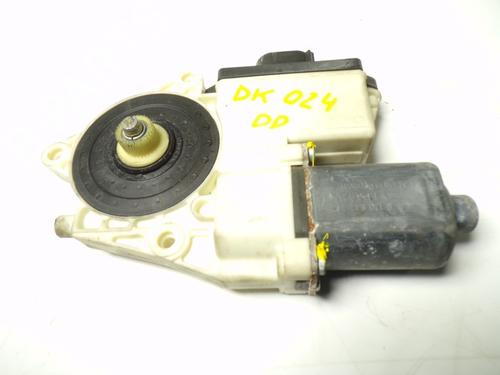 Used Right front window motor BMW X3 (E83) 2.0 d (150 hp) 12569336