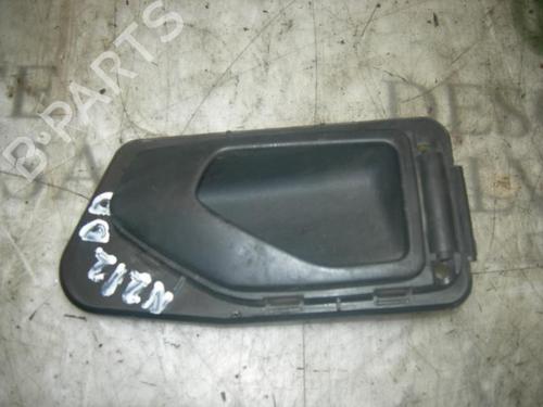 Used Front right interior door handle Front right interior door handle PEUGEOT 306 (7B, N3, N5) 1.6 SR (89 hp) 3780032 3780032