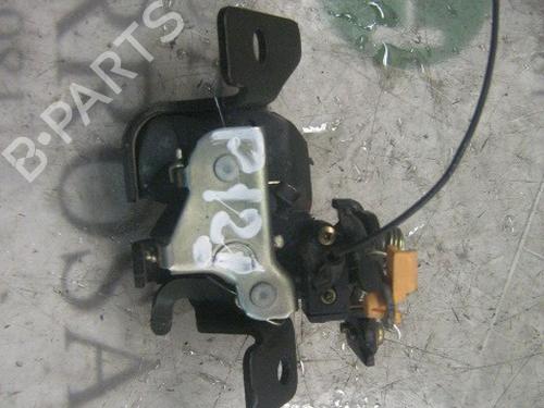Used Tailgate lock MAZDA 323 C V (BA) 1.8 16V (BA8P) (114 hp) 4021181
