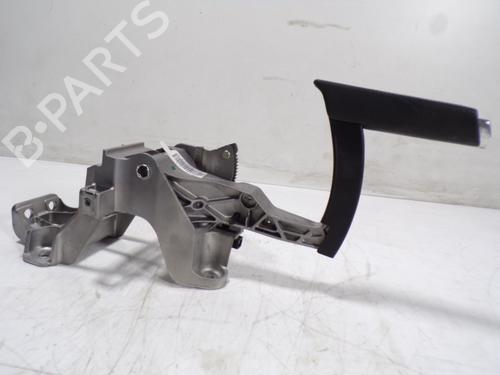 Used Hand brake Hand brake PEUGEOT 308 SW II (LC_, LJ_, LR_, LX_, L4_) [2014-2021] 10659828 10659828