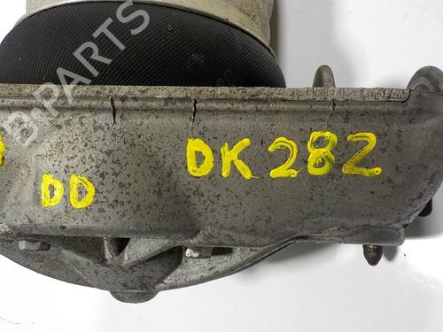 Right front shock absorber VW TOUAREG (7LA, 7L6, 7L7) 3.0 V6 TDI | BP12452367M17 