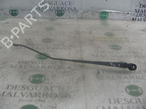 Used Front windshield wiper arm Front windshield wiper arm RENAULT LAGUNA I (B56_, 556_) [1993-2002] 3757193 3757193