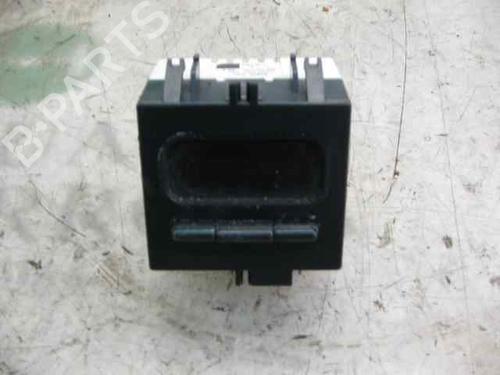 Used Switch Switch RENAULT MEGANE I (BA0/1_) 1.6 e (BA0F, BA0S) (90 hp) 3755635 3755635
