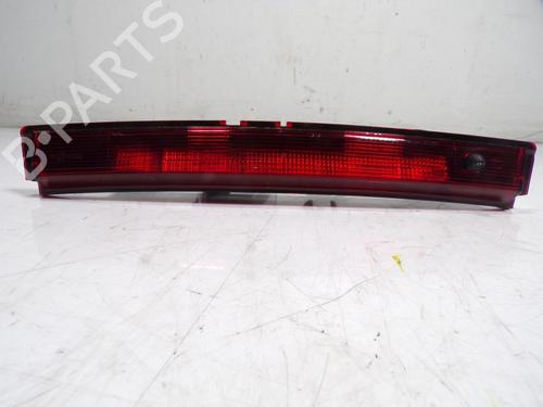 Used Rear center light Rear center light RENAULT CAPTUR I (J5_, H5_) 1.3 TCe 130 (J5NJ, J5NE) (131 hp) 15071019 15071019