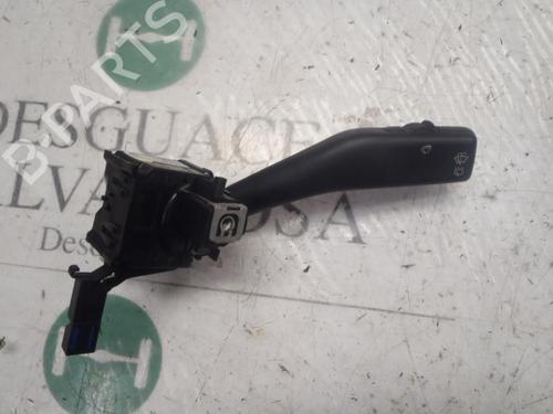 Used Steering column stalk SEAT LEON (1P1) [2005-2013]  3816781