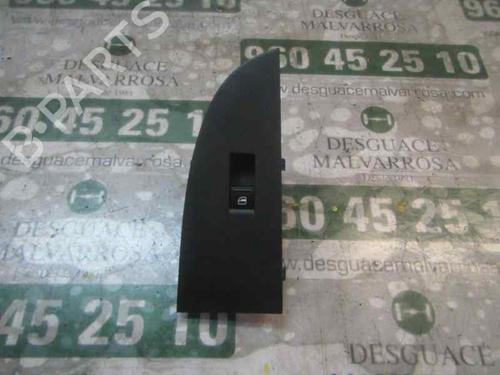 Used Right front window switch Right front window switch SEAT LEON (1P1) 2.0 TDI 16V (140 hp) 3861633 3861633