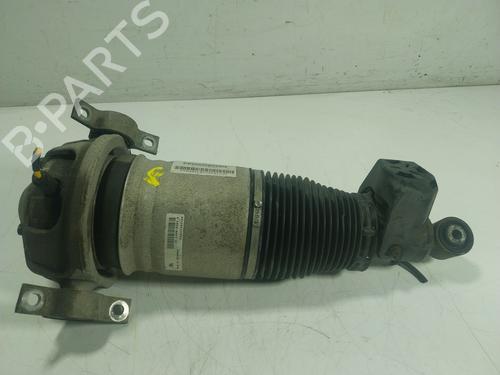 Used Right rear shock absorber Right rear shock absorber PORSCHE CAYENNE (9PA) S 4.5 (340 hp) 22202061 22202061