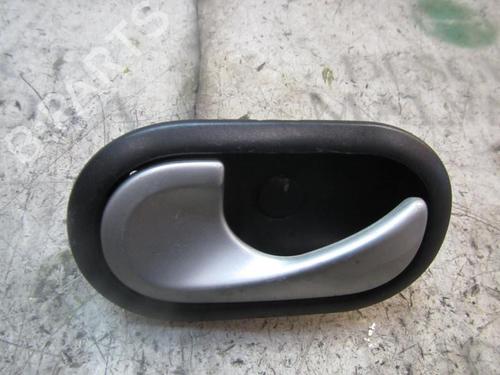 Used Front left interior door handle Front left interior door handle RENAULT CLIO III (BR0/1, CR0/1) 1.5 dCi (BR17, CR17) (86 hp) 3841170 3841170