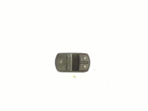Used Left front window switch Left front window switch OPEL CORSA D (S07) 1.3 CDTI (L08, L68) (75 hp) 7639480 7639480