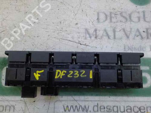 Used Electronic module Electronic module VW TOURAN (5T1) 2.0 TDI (116 hp) 6301899 6301899