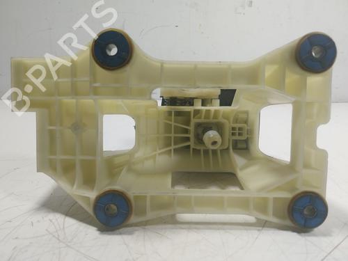 Gear lever HYUNDAI i40 I (VF) 1.7 CRDI | BP17608646M90 