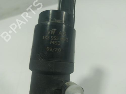 Spylervæskepumpe VW MULTIVAN T5 (7HM, 7HN, 7HF, 7EF, 7EM, 7EN) 2.0 TDI | BP18143055E24 
