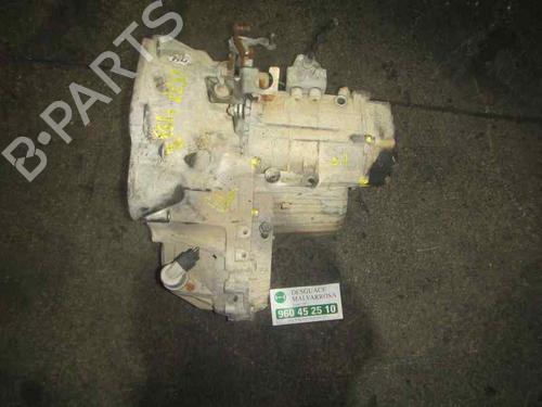 Used Gearbox Gearbox HYUNDAI SANTAMO 2.0 (105 hp) 3849308 3849308