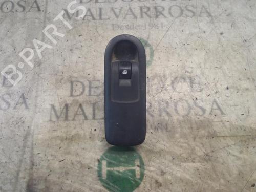 Used Right front window switch Right front window switch RENAULT SCÉNIC II (JM0/1_) [2003-2010] 3806060 3806060