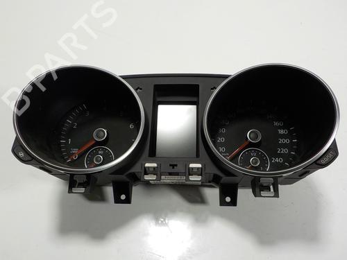 Used Instrument cluster VW GOLF VI (5K1) 1.4 TSI (122 hp) 17042721