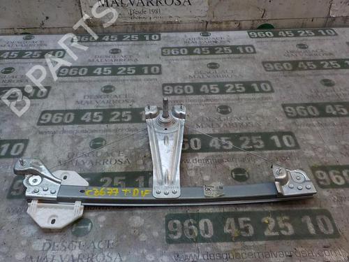 Used Rear right window mechanism Rear right window mechanism DACIA SANDERO II 1.5 dCi 75 / Blue dCi 75 (B8JW, B8M4, B8AH, B8M7, B8M6) (75 hp) 3863810 3863810