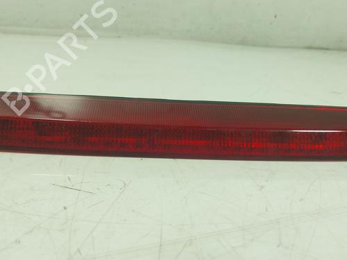 rear-center-light-toyota-highlander-gsu7_-axuh7_-txua7_-2019-32303641 main image