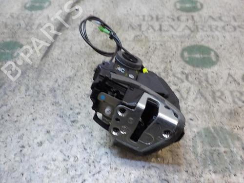 Used Rear right lock TOYOTA AURIS (_E18_) 1.8 (ZRE182_, ZRE182R) (140 hp) 4005931