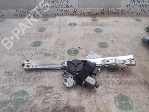 Used Front right window mechanism PEUGEOT 308 I (4A_, 4C_) 1.6 HDi (109 hp) 3824734