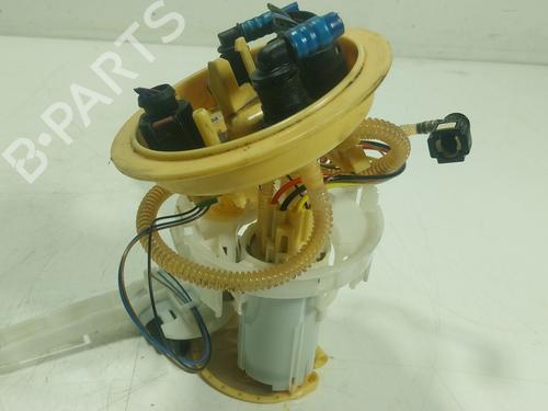 Used Fuel pump Fuel pump AUDI A5 (F53, F5P) 2.0 TFSI quattro (252 hp) 26547104 26547104