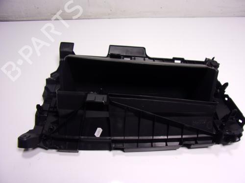 Glove box TOYOTA YARIS CROSS (MXP_) 1.5 Hybrid (MXPJ10) | BP15877219C95 